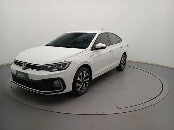 VOLKSWAGEN VIRTUS 1.0 200 TSI HIGHLINE AUTOMÁTICO